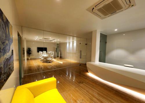 landcorp hotels
