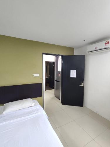 Comfort Pahlawan,,3 star