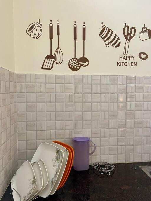 blue heart home 1bhk luxury and cosy flat in tapovan