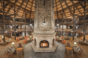 Fairmont Le Chateau Montebello,Quebec>>Montebello,4 star