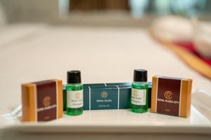 royal plaza glitz inn