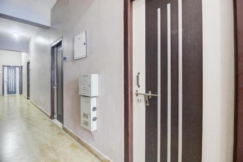 Hotel O Reddy's Grand Luxury Rooms,,3 star