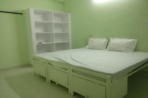 hotel o reddys grand luxury rooms