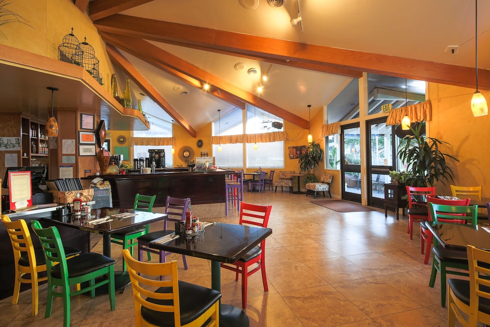 monterey bay lodge