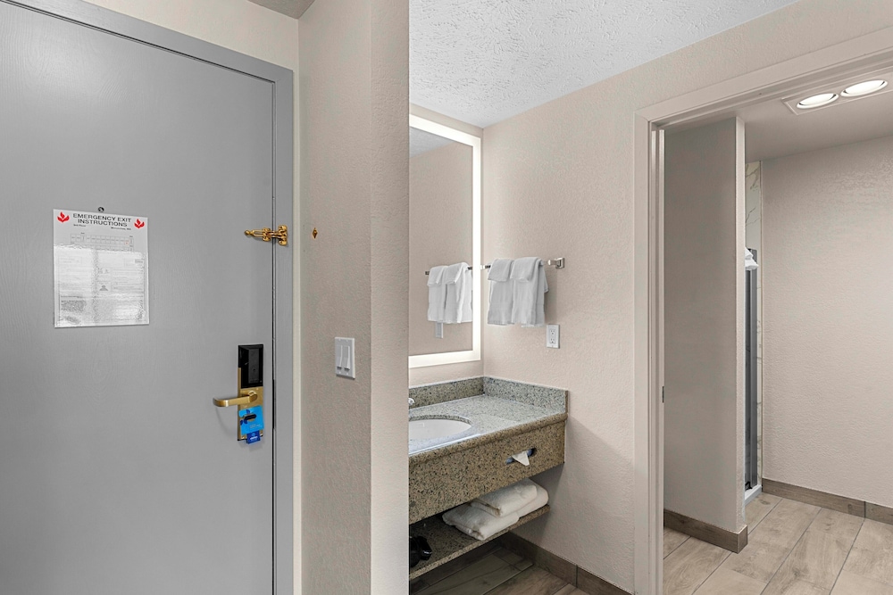 clarion pointe wenatchee