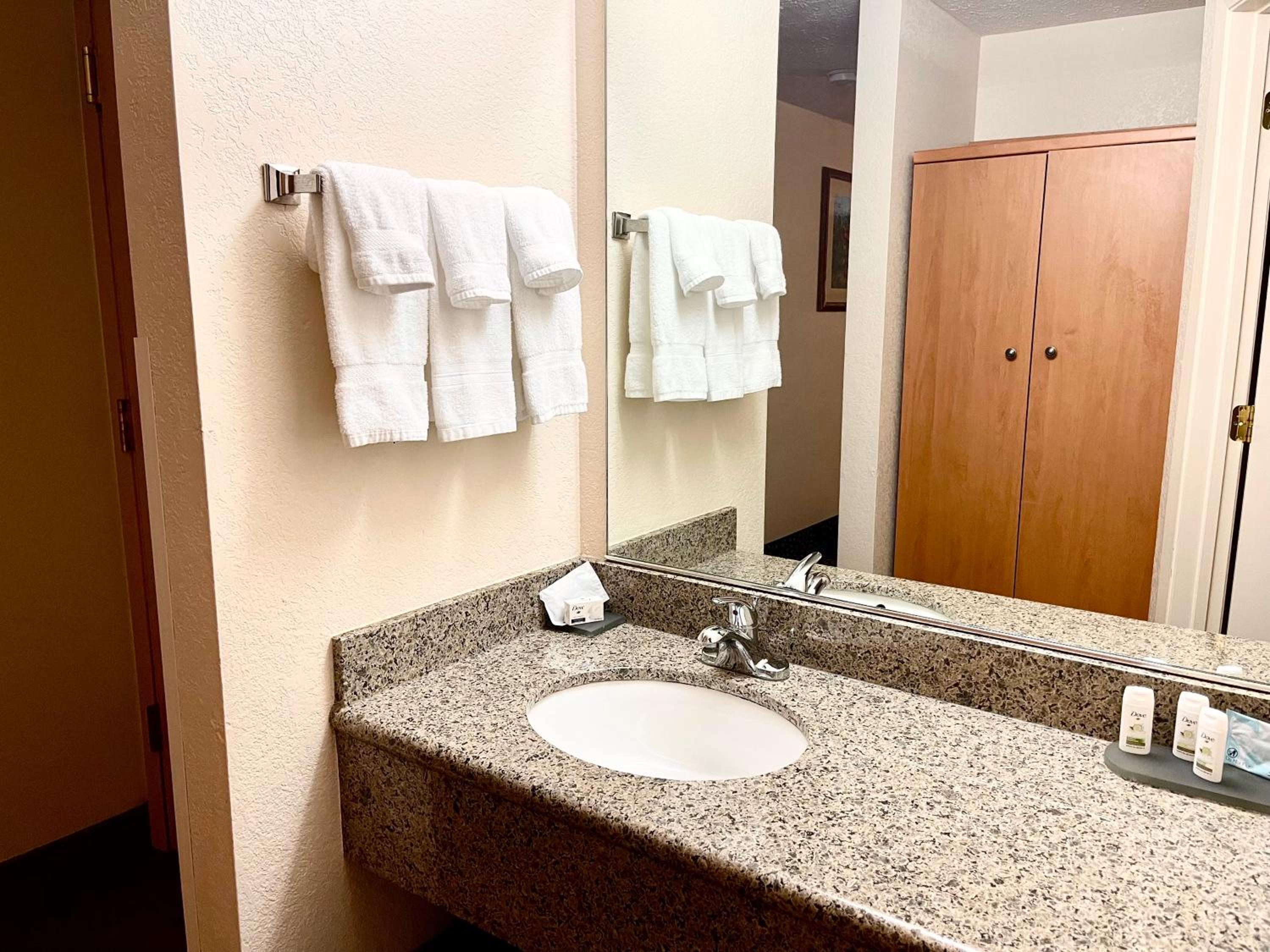 clarion pointe wenatchee