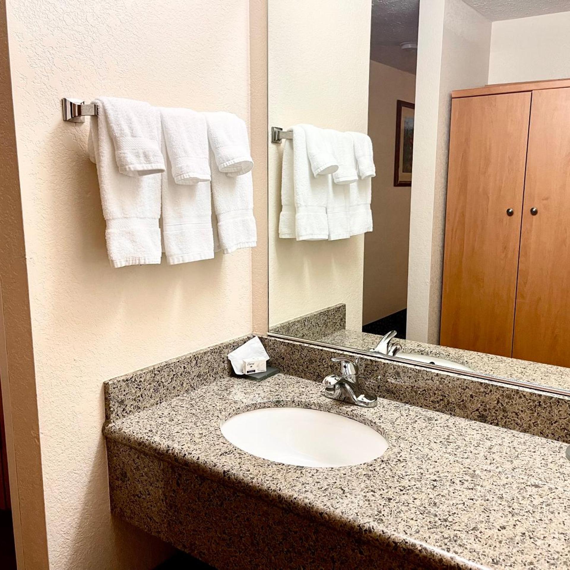 clarion pointe wenatchee