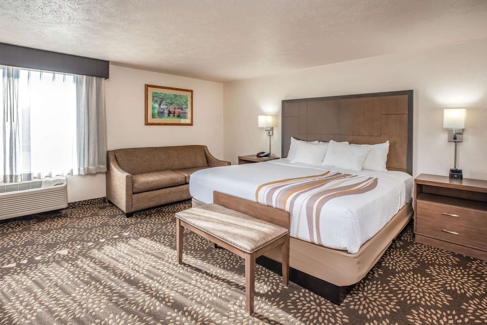 clarion pointe wenatchee