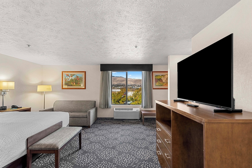 clarion pointe wenatchee