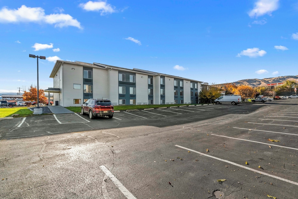 clarion pointe wenatchee