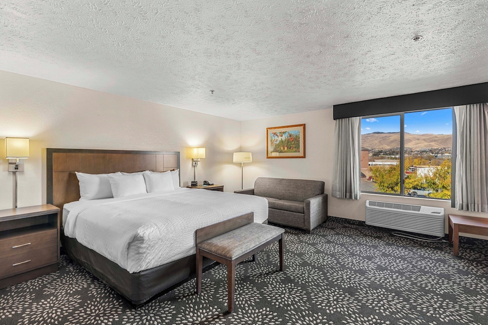 clarion pointe wenatchee