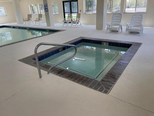 super 8 by wyndham montpelier