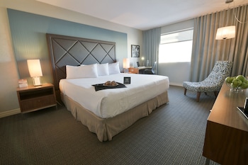 hotel universel montreal