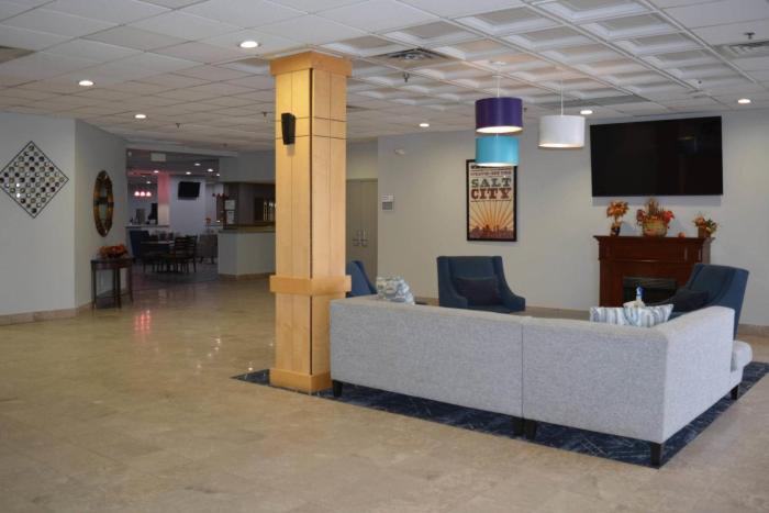 suburban studios east syracuse carrier circle