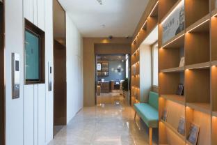 Hanting Hotel Shanghai Huaihai Zhong Road Metro Station,9F No.701 Huaihai Zhong Road,2 star