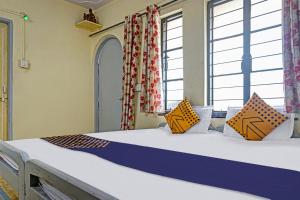 spot on hotel prakash residency near hanuman gym ajmera colony pimpri