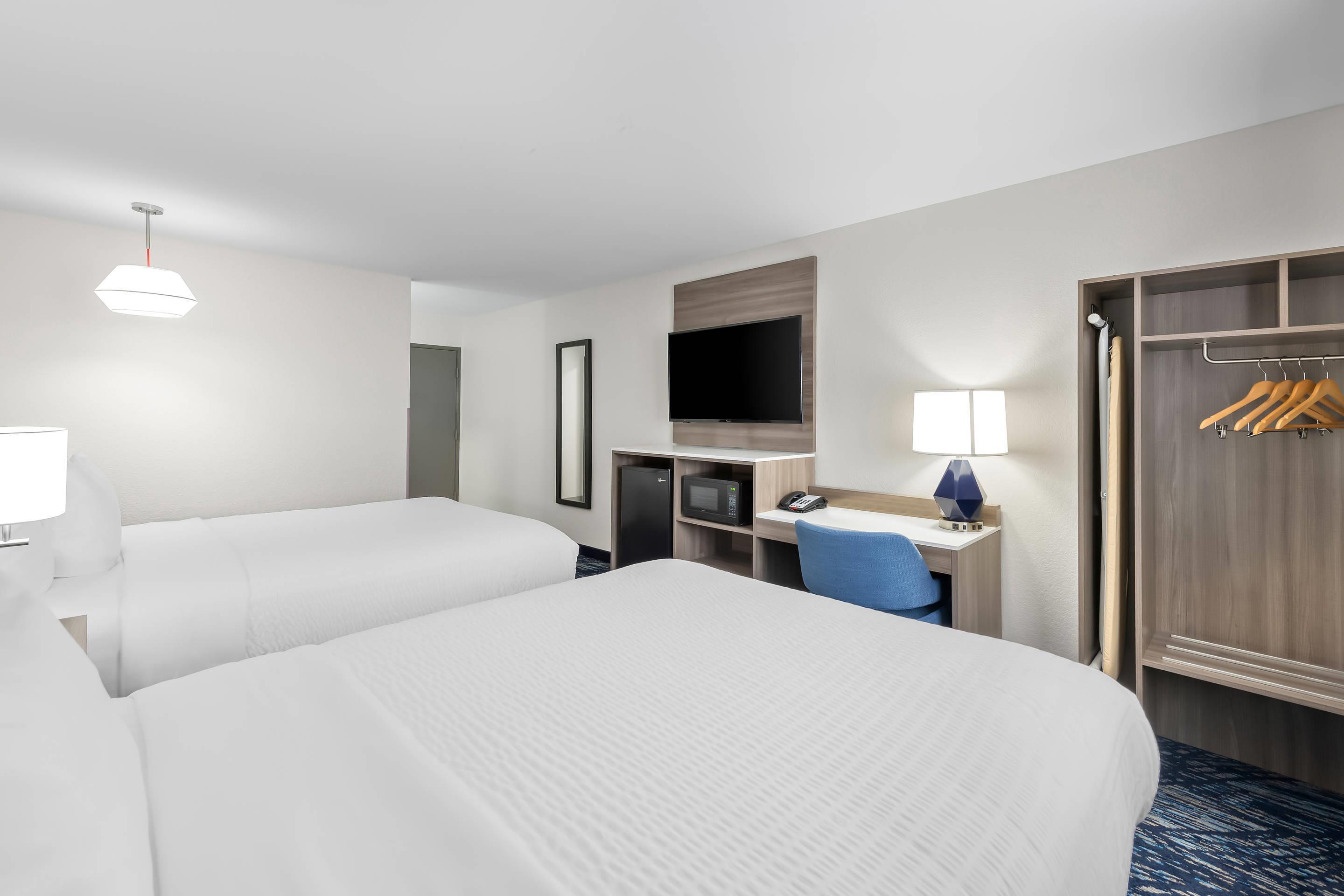 clarion pointe