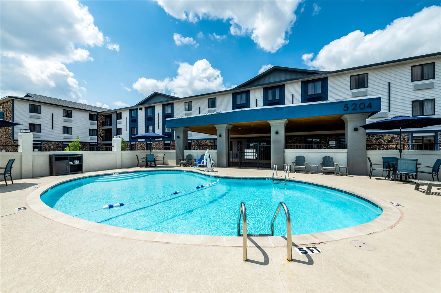 clarion pointe