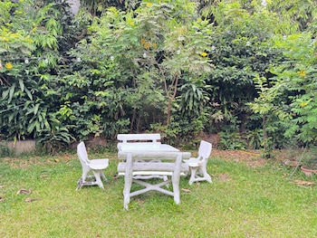 Collection O Khu Mueang Near Tha Phae Gate Formerly Lai Thai Guesthouse,,3 star