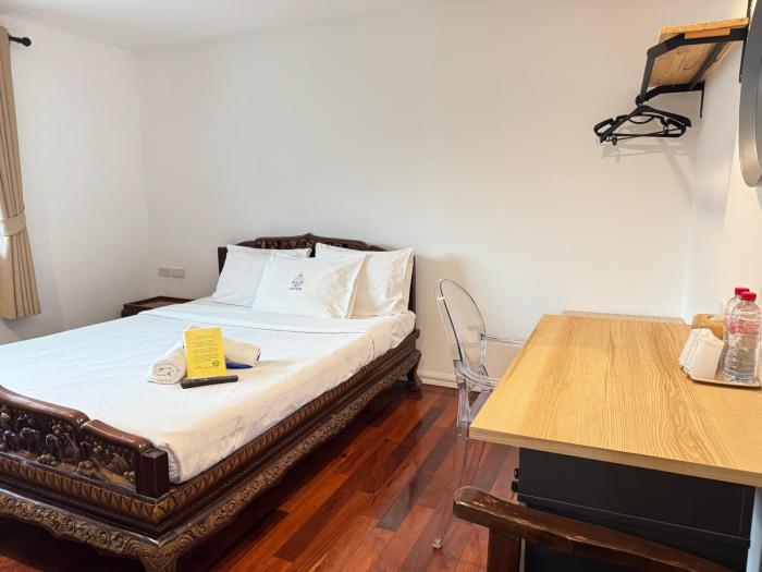 collection o khu mueang near tha phae gate formerly lai thai guesthouse