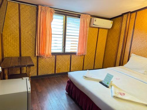 collection o khu mueang near tha phae gate formerly lai thai guesthouse