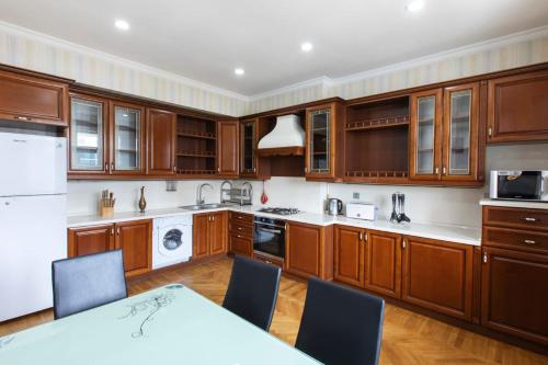 leyla apartmens 1