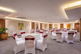 park inn and suites by radisson bengaluru yelahanka