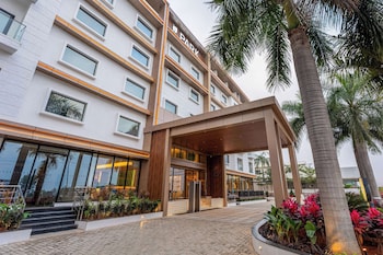 park inn and suites by radisson bengaluru yelahanka