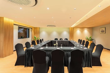 park inn and suites by radisson bengaluru yelahanka