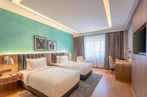 Park Inn & Suites By Radisson Bengaluru Yelahanka,,4 star