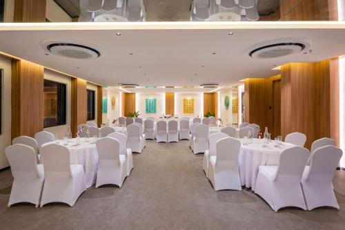 park inn and suites by radisson bengaluru yelahanka