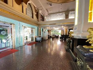 fairtex sports club and hotel