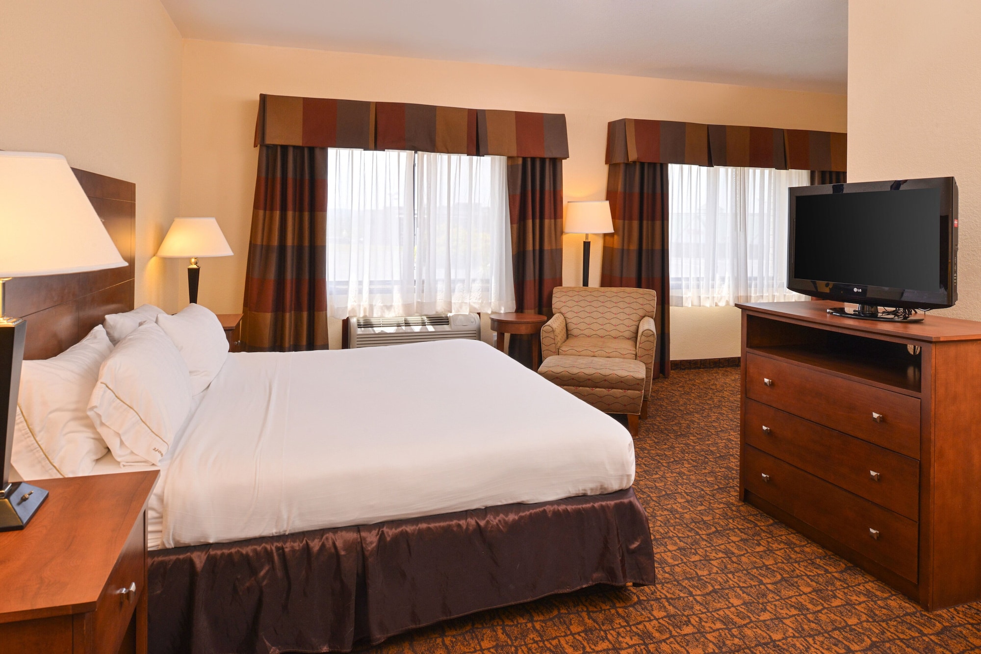holiday inn express morgantown by ihg