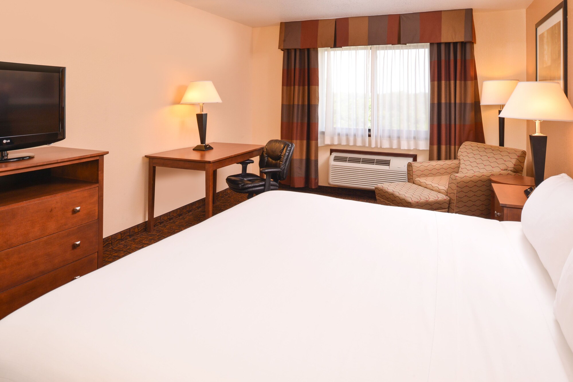 holiday inn express morgantown by ihg