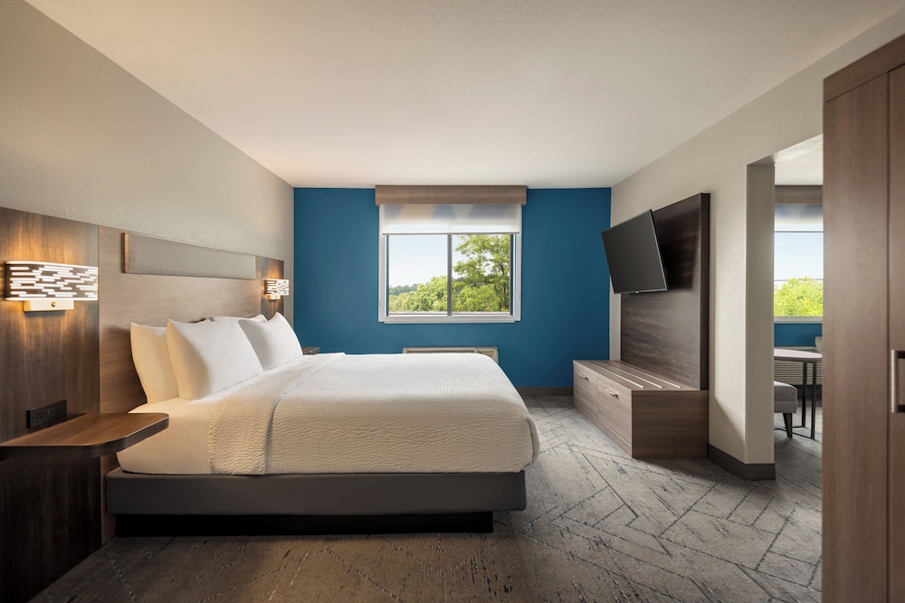 holiday inn express morgantown by ihg