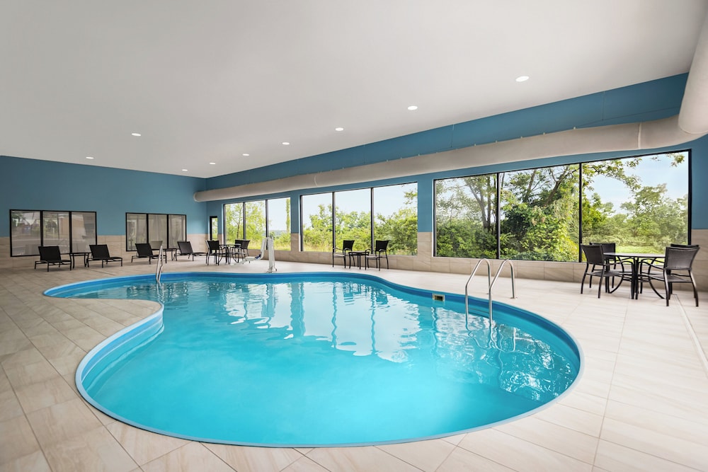 holiday inn express morgantown by ihg