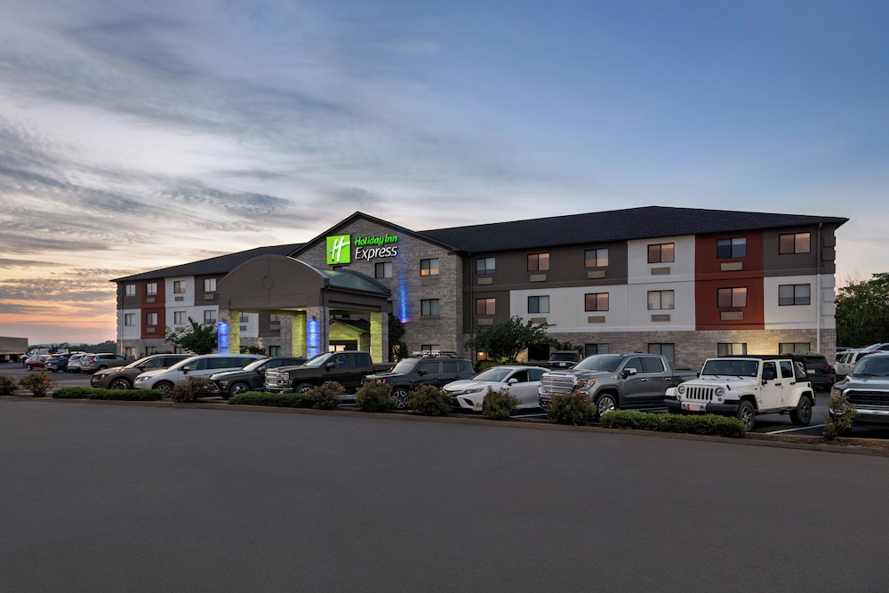 holiday inn express morgantown by ihg