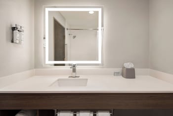 Holiday Inn Express Morgantown By Ihg,Kingwood>>Cheat Lake,3 star