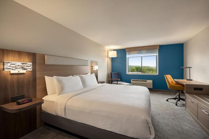 holiday inn express morgantown by ihg