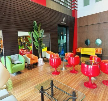 capital o 75514 vasidtee city hotel