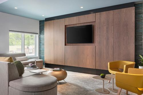 element lenox berkshires