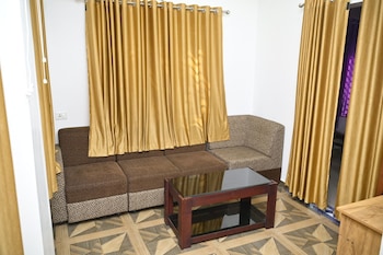 nirupama hotel aluva