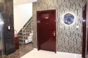 Hotel Shivam Palace,,3 star