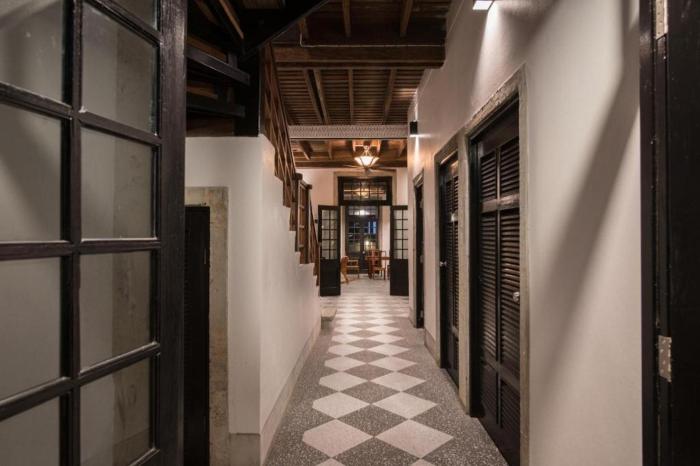 uthai heritage hotel