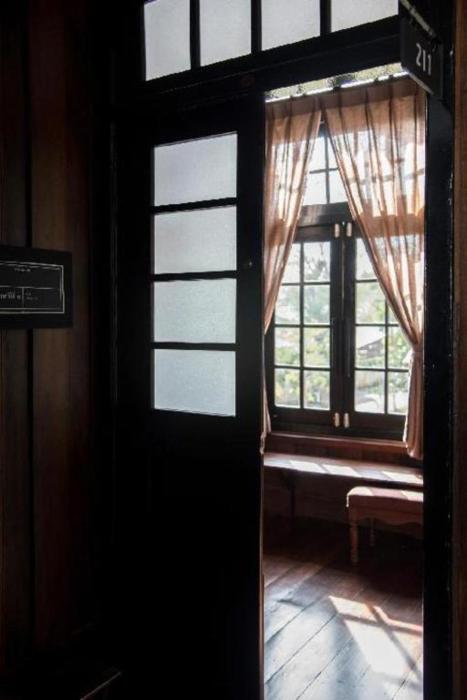 uthai heritage hotel