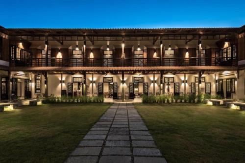 Uthai Heritage Hotel,,4 star