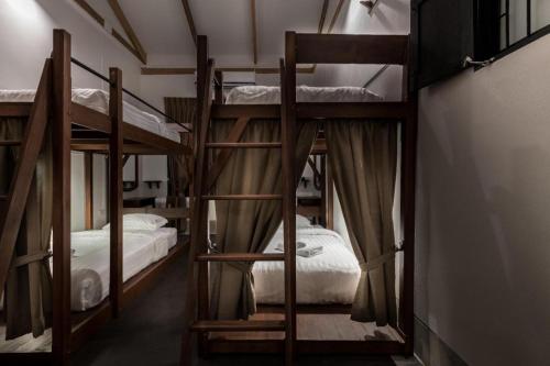 uthai heritage hotel