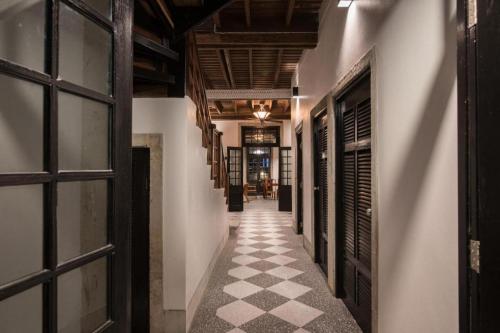Uthai Heritage Hotel,,4 star