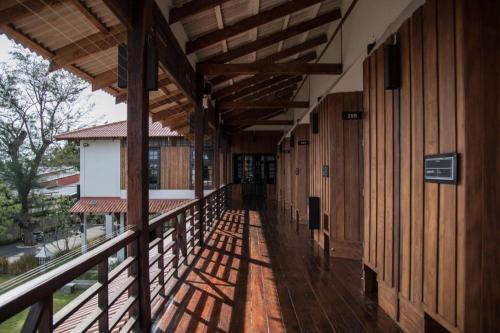uthai heritage hotel