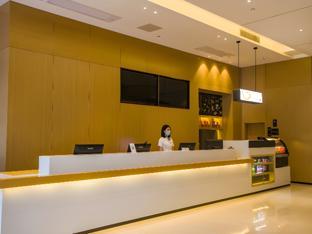city comfort inn yulin bobai luzhu avenue bus center